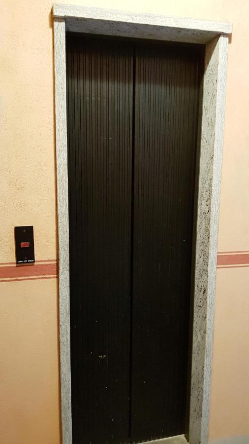 Le 5 Vie, Lago Maggiore Вербания Экстерьер фото